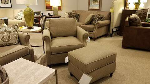 Jobs in Thomasville Furniture - reviews