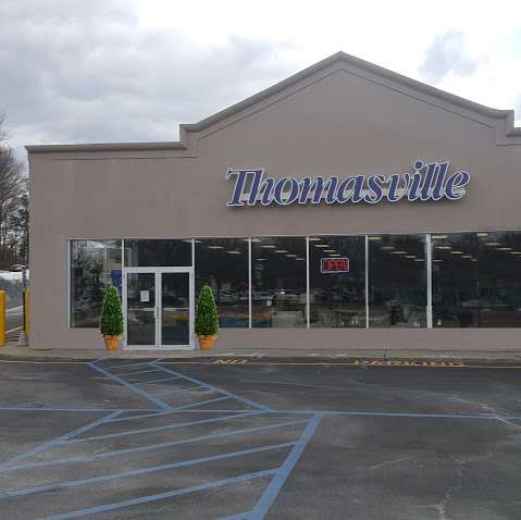Jobs in Thomasville Furniture Store of Nanuet - reviews